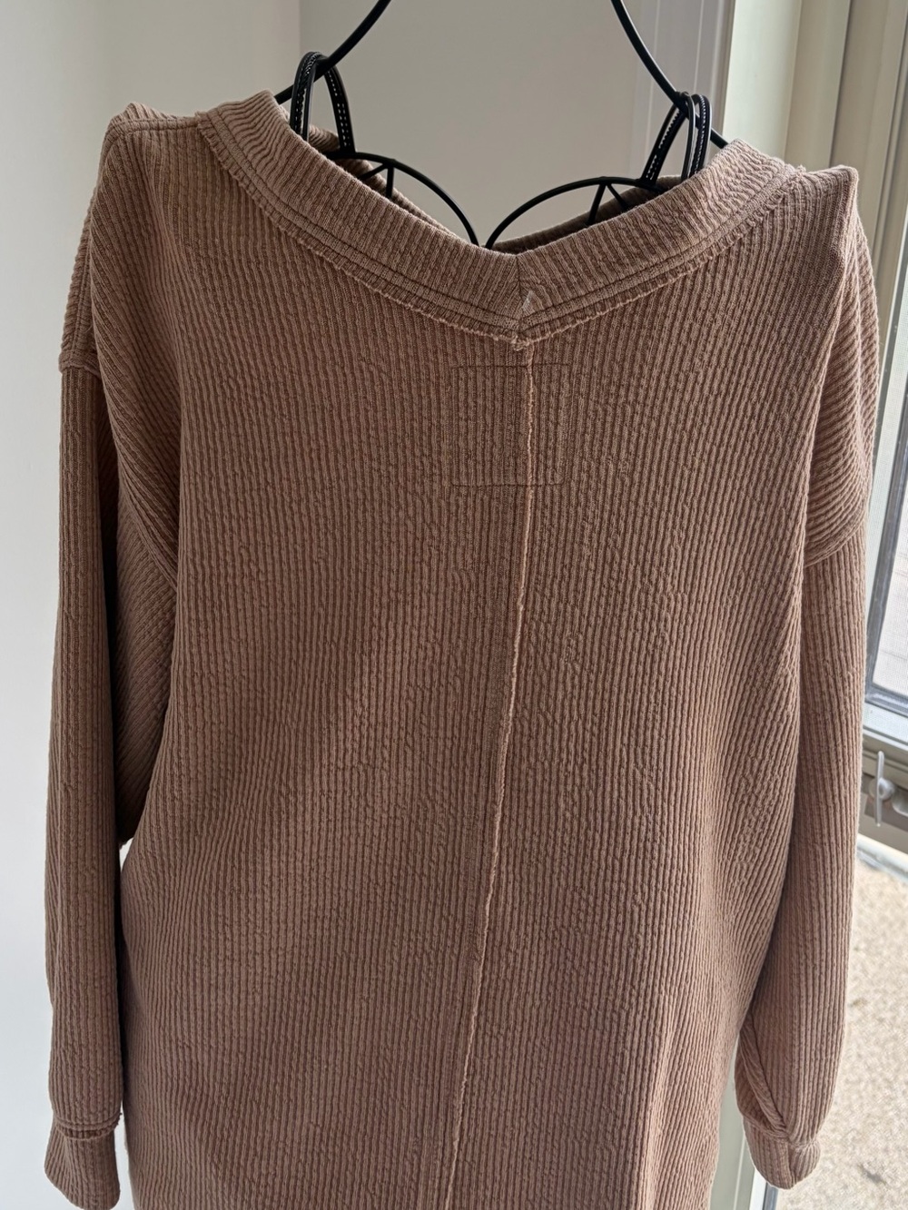 Aerie oversized vneck sweater - Picture 2 of 3